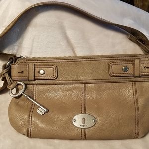 Fossil purse